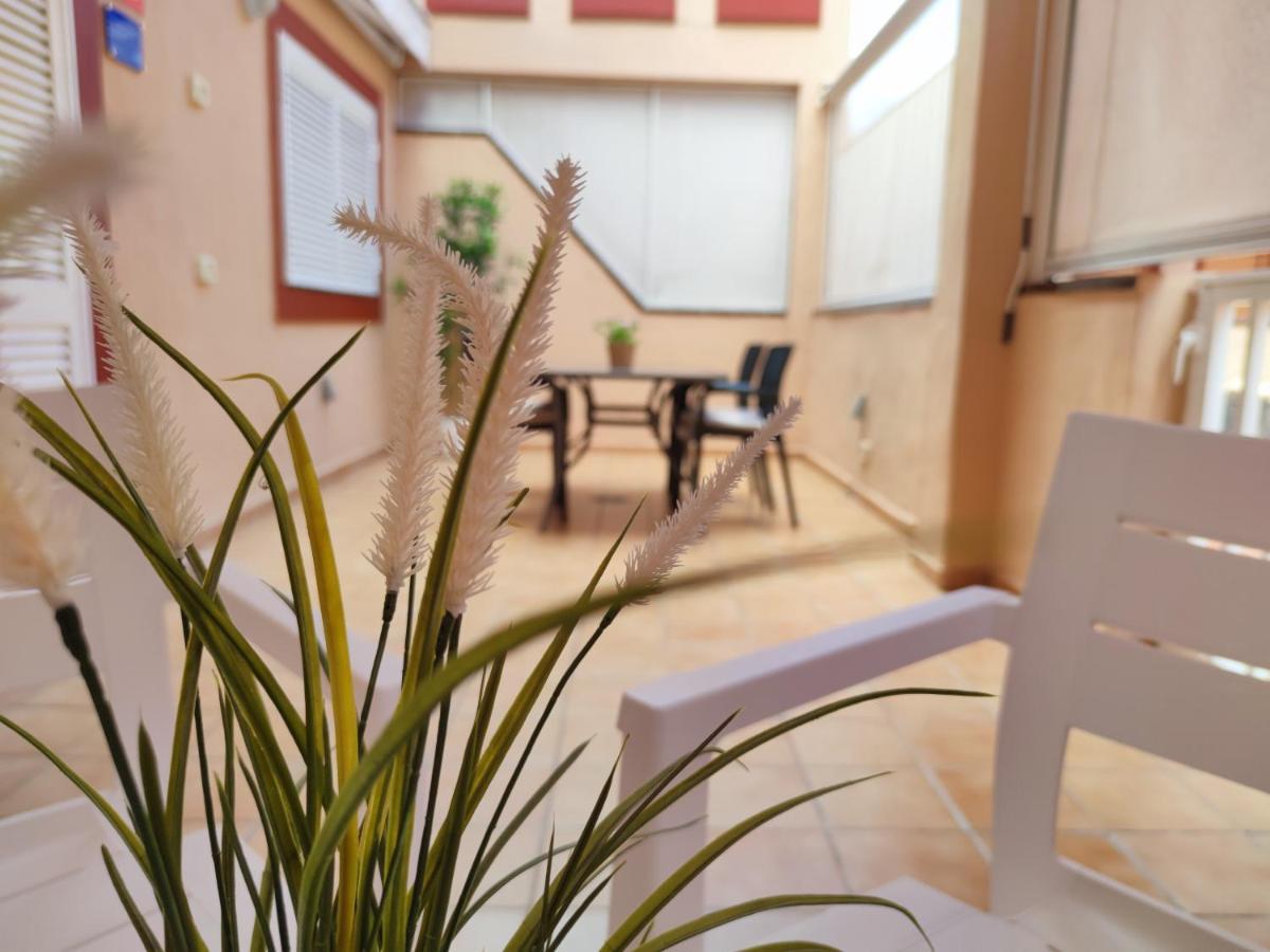 Los Cristianos - Heated Swimming Pool Air-Conditioned Exterior photo